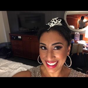 Meet your Posher, Luz